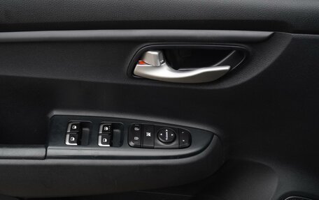 KIA Rio IV, 2018 год, 1 380 000 рублей, 28 фотография