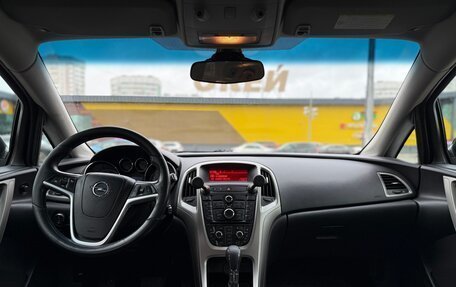 Opel Astra J, 2011 год, 630 000 рублей, 15 фотография