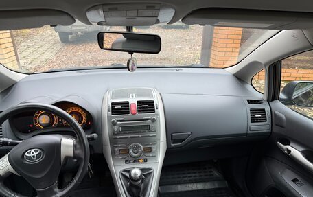 Toyota Auris II, 2008 год, 900 000 рублей, 9 фотография