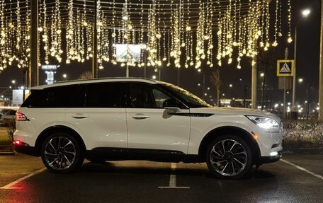 Lincoln Aviator II, 2021 год, 6 000 000 рублей, 3 фотография