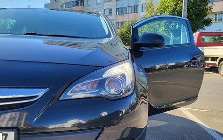 Opel Astra J, 2012 год, 1 250 000 рублей, 2 фотография