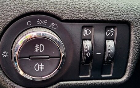 Opel Astra J, 2012 год, 1 250 000 рублей, 13 фотография