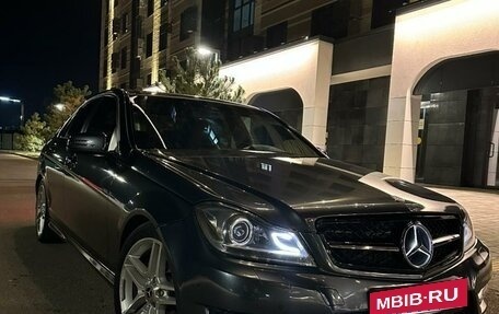 Mercedes-Benz C-Класс, 2012 год, 1 450 000 рублей, 5 фотография