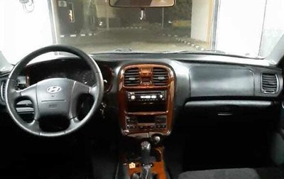 Hyundai Sonata IV рестайлинг, 2005 год, 300 000 рублей, 1 фотография