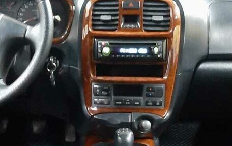 Hyundai Sonata IV рестайлинг, 2005 год, 300 000 рублей, 13 фотография