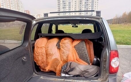 Chevrolet Niva I рестайлинг, 2011 год, 250 000 рублей, 14 фотография