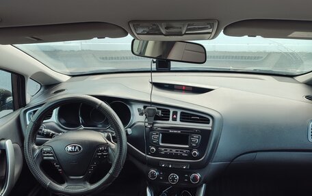 KIA cee'd III, 2014 год, 950 000 рублей, 24 фотография