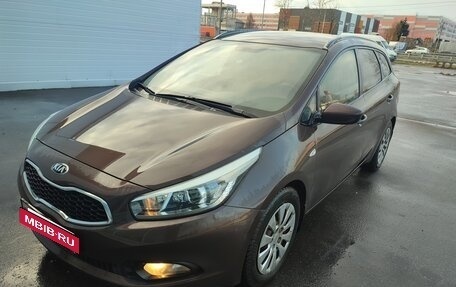 KIA cee'd III, 2014 год, 950 000 рублей, 18 фотография