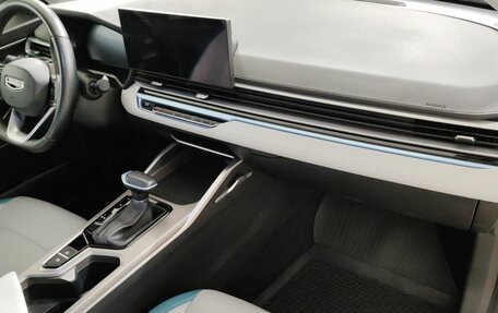 Geely Emgrand, 2023 год, 1 840 000 рублей, 13 фотография