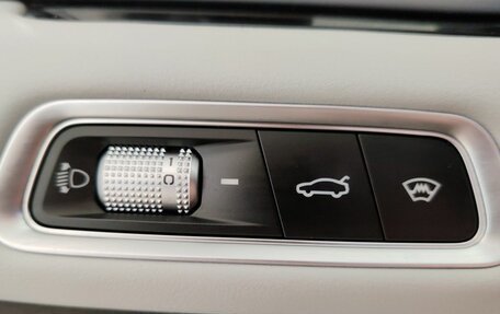 Geely Emgrand, 2023 год, 1 840 000 рублей, 15 фотография