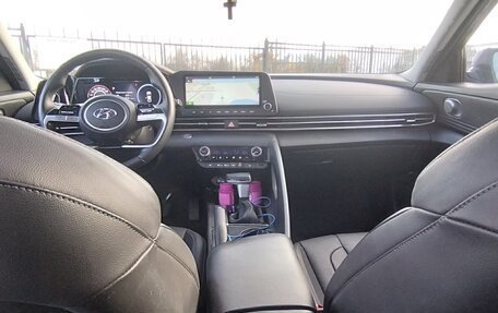 Hyundai Elantra, 2022 год, 2 395 000 рублей, 8 фотография