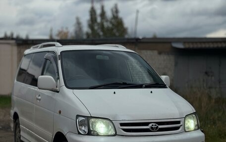 Toyota Town Ace III, 1999 год, 500 000 рублей, 2 фотография