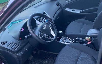 Hyundai Solaris II рестайлинг, 2011 год, 660 000 рублей, 1 фотография