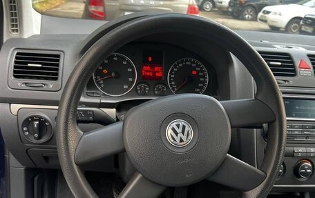 Volkswagen Golf V, 2004 год, 445 000 рублей, 9 фотография