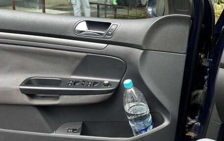 Volkswagen Golf V, 2004 год, 445 000 рублей, 13 фотография