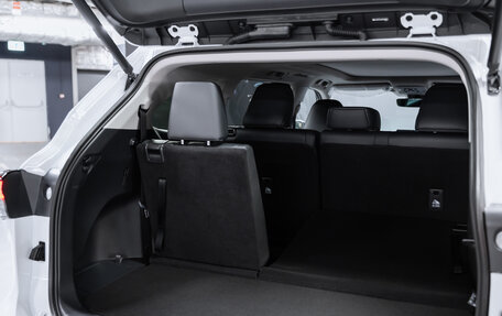 Toyota Highlander, 2025 год, 6 100 000 рублей, 4 фотография
