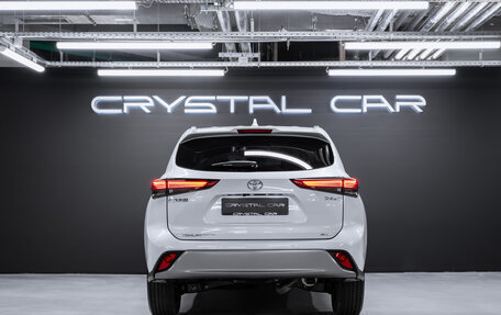 Toyota Highlander, 2025 год, 6 100 000 рублей, 8 фотография