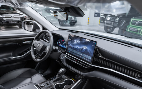 Toyota Highlander, 2025 год, 6 100 000 рублей, 3 фотография