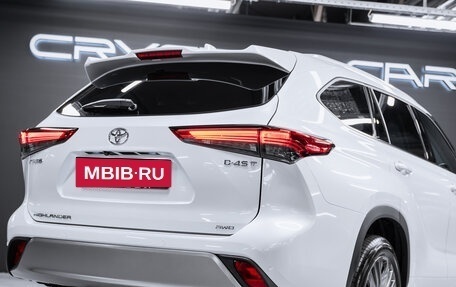 Toyota Highlander, 2025 год, 6 100 000 рублей, 10 фотография