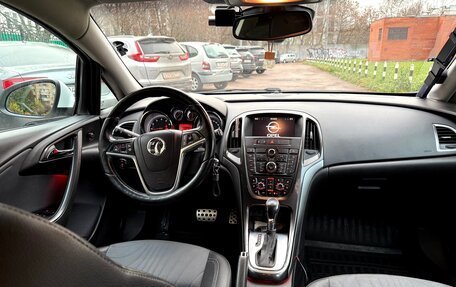 Opel Astra J, 2013 год, 700 000 рублей, 13 фотография