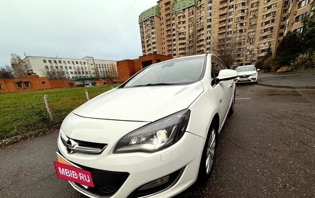 Opel Astra J, 2013 год, 700 000 рублей, 3 фотография