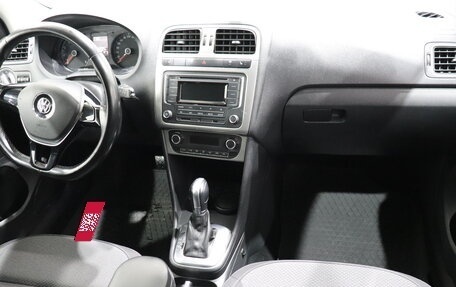 Volkswagen Polo VI (EU Market), 2018 год, 1 285 000 рублей, 14 фотография