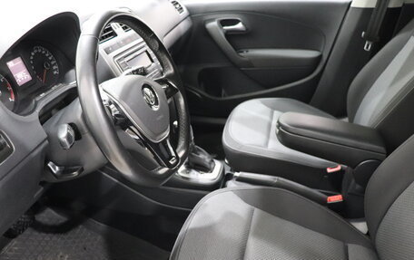 Volkswagen Polo VI (EU Market), 2018 год, 1 285 000 рублей, 17 фотография