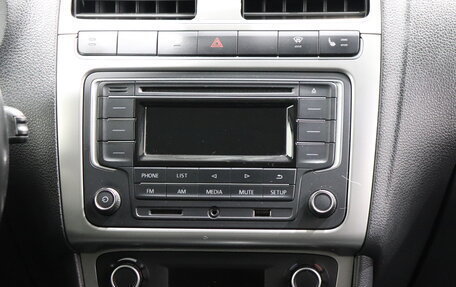 Volkswagen Polo VI (EU Market), 2018 год, 1 285 000 рублей, 16 фотография