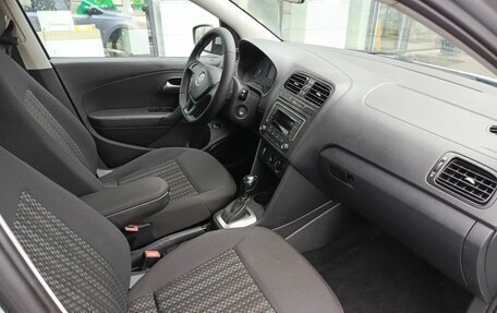 Volkswagen Polo VI (EU Market), 2019 год, 1 100 000 рублей, 2 фотография