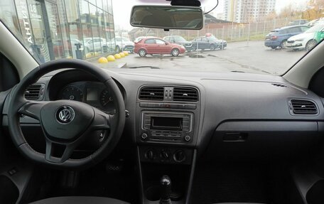 Volkswagen Polo VI (EU Market), 2019 год, 1 100 000 рублей, 5 фотография