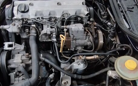 Audi A6, 1995 год, 400 000 рублей, 6 фотография