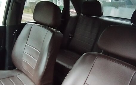 Audi A6, 1995 год, 400 000 рублей, 8 фотография