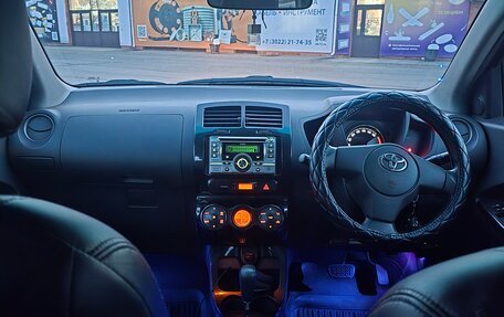 Toyota Ist II, 2010 год, 1 000 000 рублей, 5 фотография