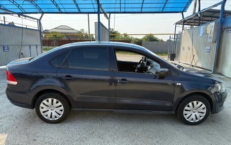 Volkswagen Polo VI (EU Market), 2011 год, 650 000 рублей, 3 фотография