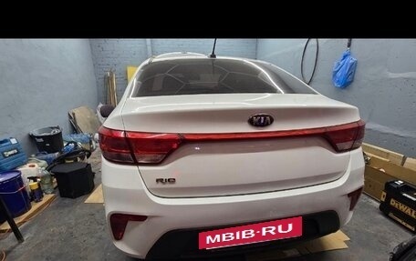 KIA Rio IV, 2018 год, 1 180 000 рублей, 5 фотография