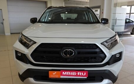 Toyota RAV4, 2025 год, 4 500 000 рублей, 2 фотография