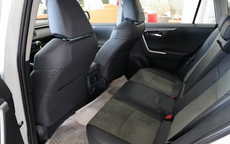 Toyota RAV4, 2025 год, 4 500 000 рублей, 18 фотография