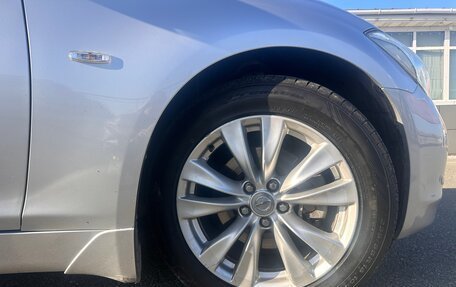 Nissan Fuga II, 2010 год, 2 200 000 рублей, 11 фотография