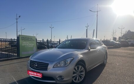 Nissan Fuga II, 2010 год, 2 200 000 рублей, 4 фотография