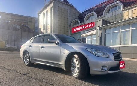 Nissan Fuga II, 2010 год, 2 200 000 рублей, 1 фотография