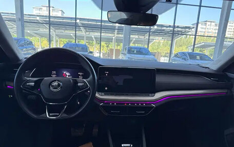 Skoda Octavia IV, 2022 год, 2 250 000 рублей, 9 фотография