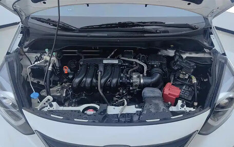 Honda Fit, 2022 год, 1 550 000 рублей, 6 фотография