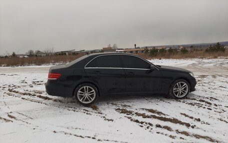Mercedes-Benz E-Класс, 2013 год, 1 250 000 рублей, 5 фотография