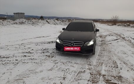 Mercedes-Benz E-Класс, 2013 год, 1 250 000 рублей, 9 фотография