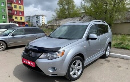 Mitsubishi Outlander III рестайлинг 3, 2007 год, 1 175 000 рублей, 1 фотография