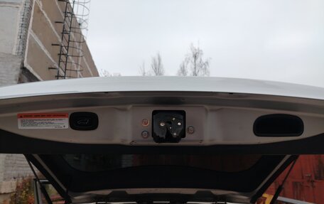 Mitsubishi Outlander III рестайлинг 3, 2016 год, 1 660 000 рублей, 15 фотография