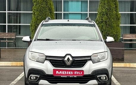 Renault Sandero II рестайлинг, 2020 год, 1 025 000 рублей, 2 фотография