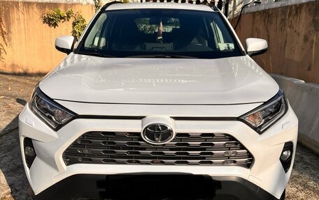 Toyota RAV4, 2020 год, 3 500 000 рублей, 2 фотография