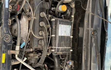 Nissan Cube II, 2002 год, 240 000 рублей, 10 фотография