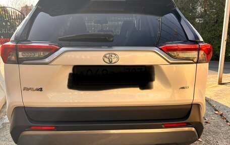 Toyota RAV4, 2020 год, 3 500 000 рублей, 8 фотография